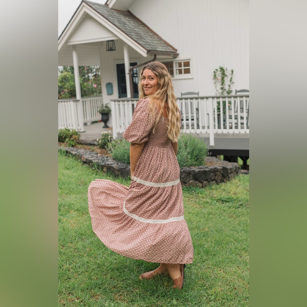 Neuflora Laurawood Dress in Dusty Rose (damaged but fixable condition)